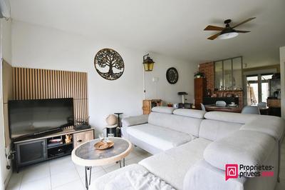 Maison - 81 m² - 5 pièces