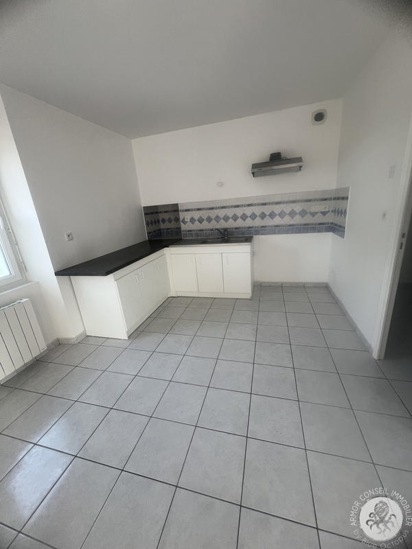 Maison - 87 m² - 4 pièces