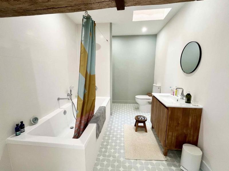 Maison - 279 m² - 6 pièces