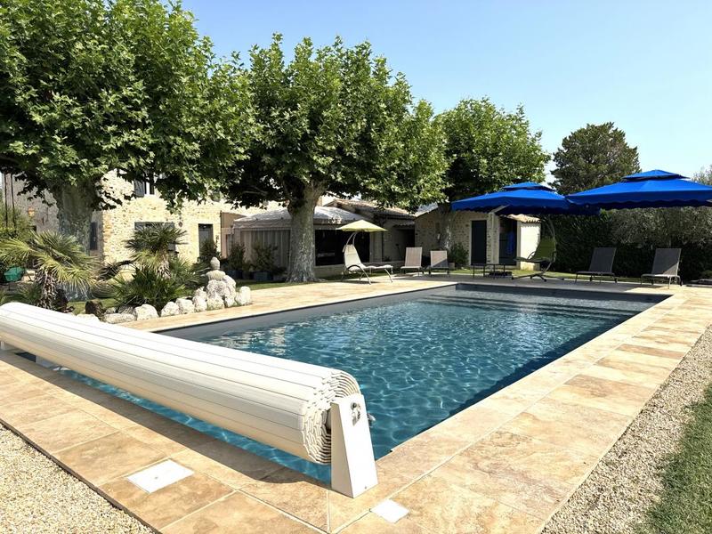 Mas - 225 m² - 5 pièces