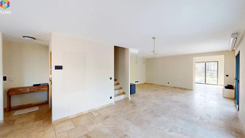 Maison - 124 m² - 4 pièces