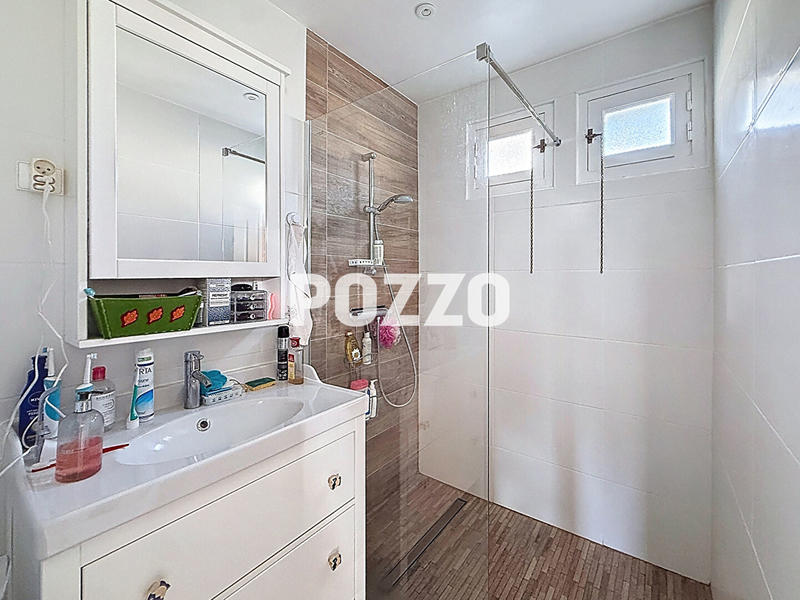 Maison - 97 m² - 5 pièces