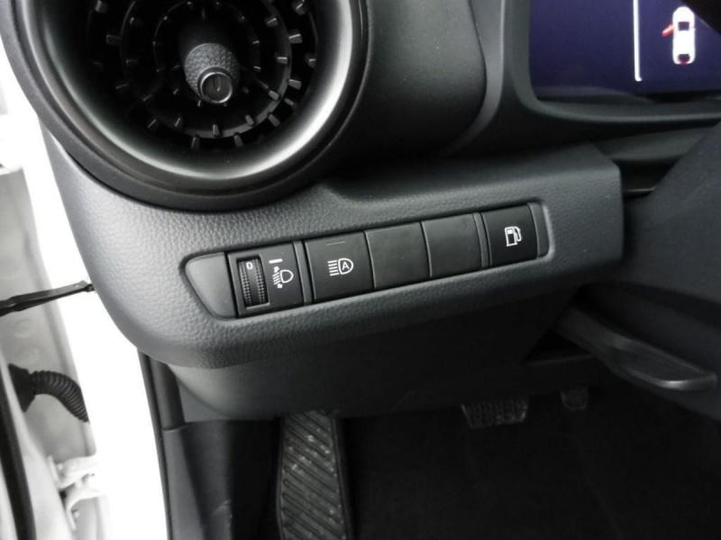 Toyota c-Hr 1.8 140ch Dynamic Ng23