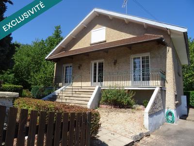 Maison - 140 m² - 6 pièces