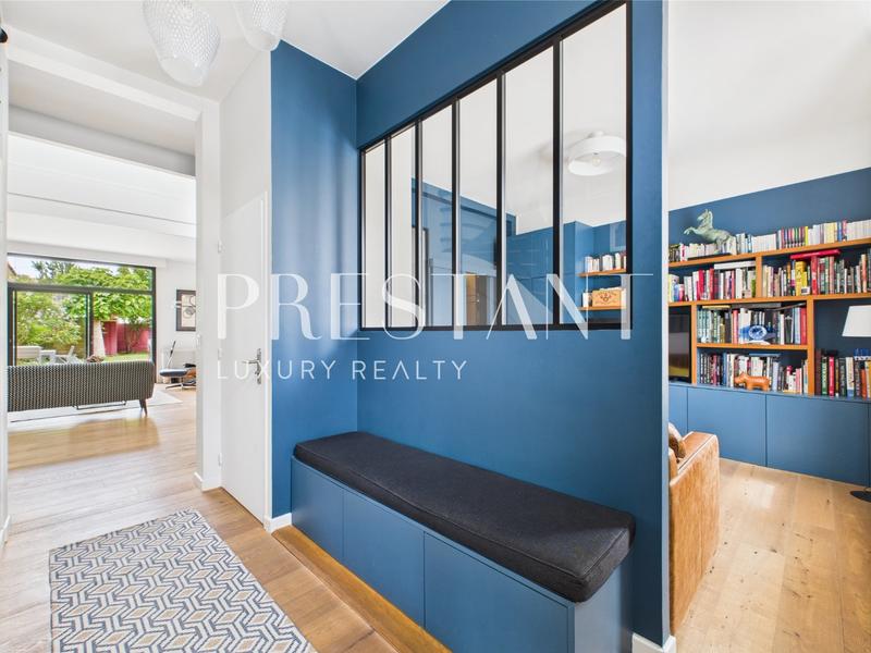 Maison - 195 m² - 8 pièces