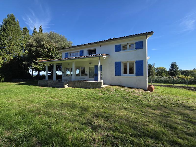 Maison - 176 m² - 6 pièces