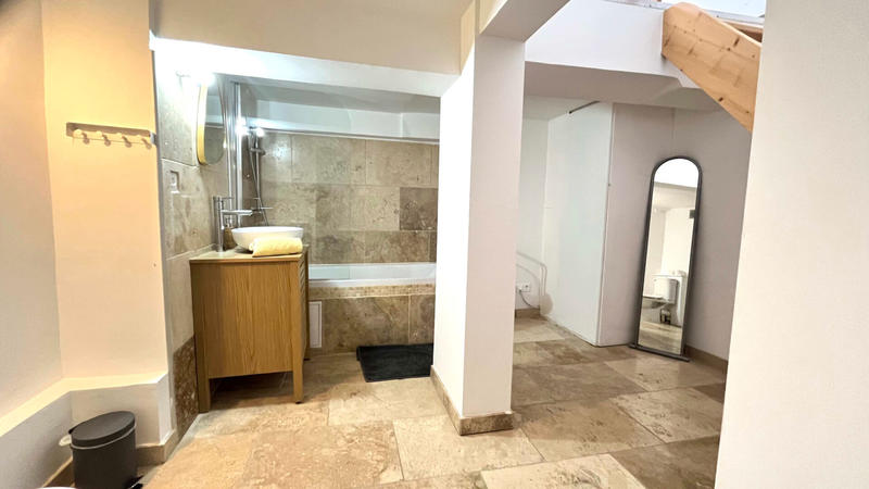 Appartement - 57 m² - 2 pièces