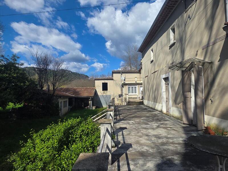 Ferme - 193 m² - 9 pièces