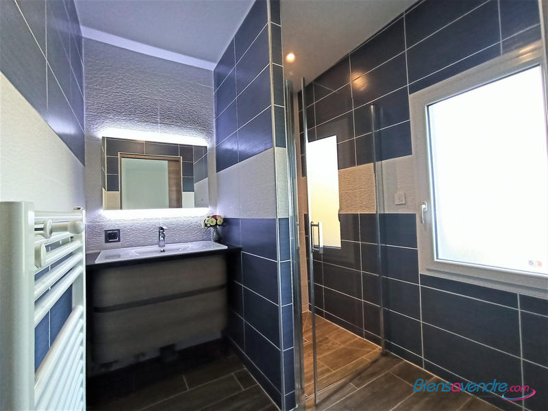 Maison contemporaine - 109 m² - 4 pièces