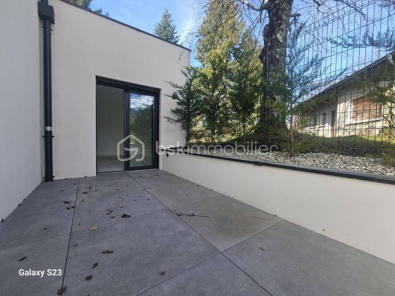 Maison - 85 m² - 5 pièces