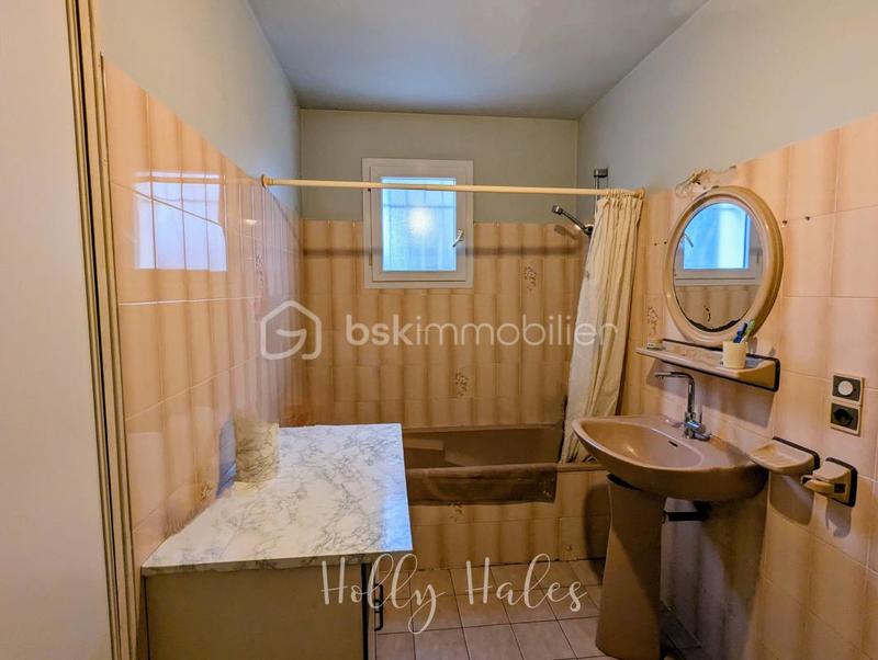 Maison - 100 m² - 5 pièces