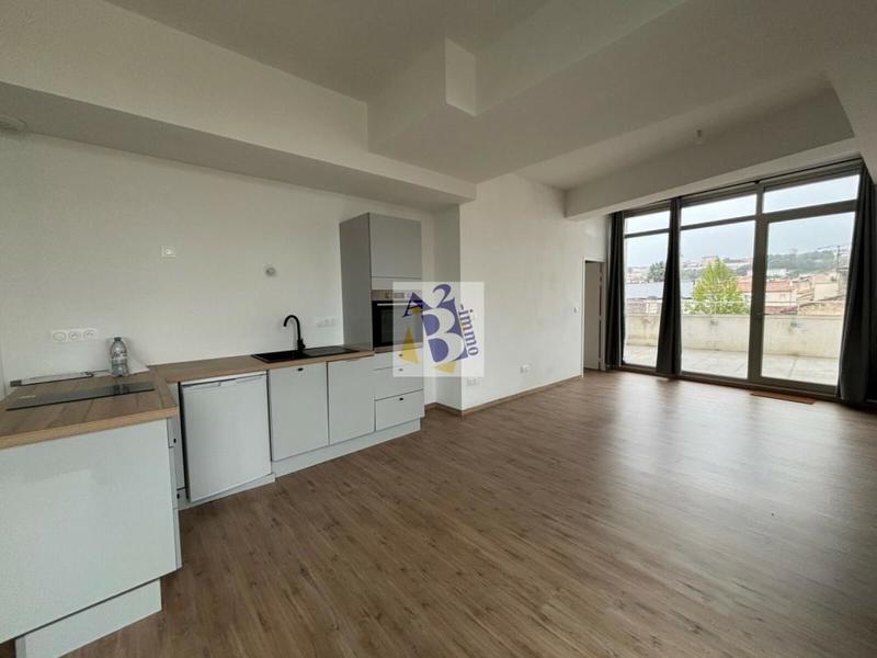 Appartement - 78 m² - 3 pièces