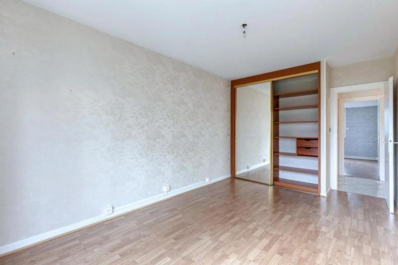 Appartement - 94 m² - 3 pièces