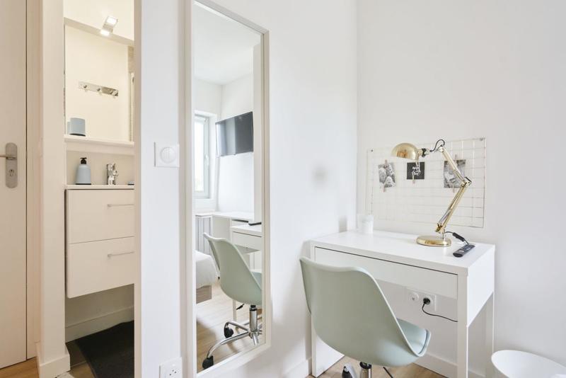 Appartement - 80 m² - 6 pièces