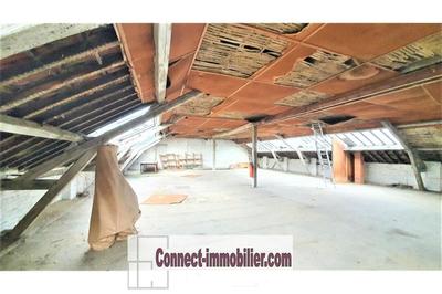 Immeuble - 900 m² - 2 pièces