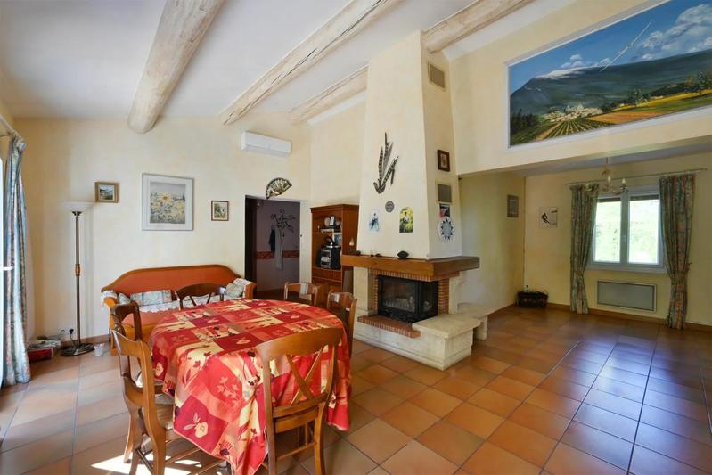 Maison - 108 m² - 6 pièces