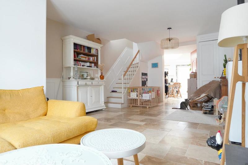 Maison - 96 m² - 4 pièces