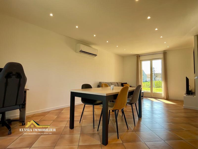 Maison - 88 m² - 4 pièces