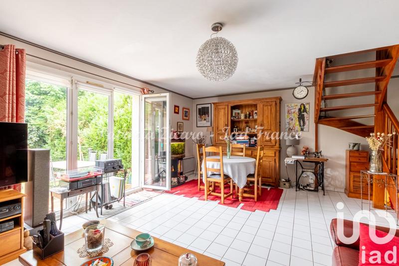 Maison - 90 m² - 4 pièces