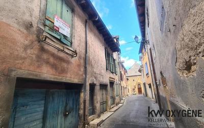 Maison - 140 m² - 4 pièces