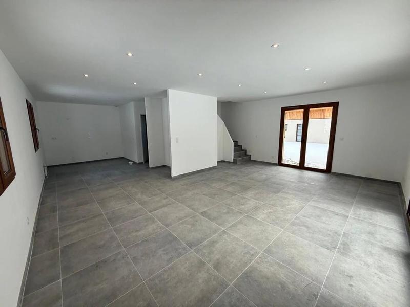 Maison - 97 m² - 4 pièces