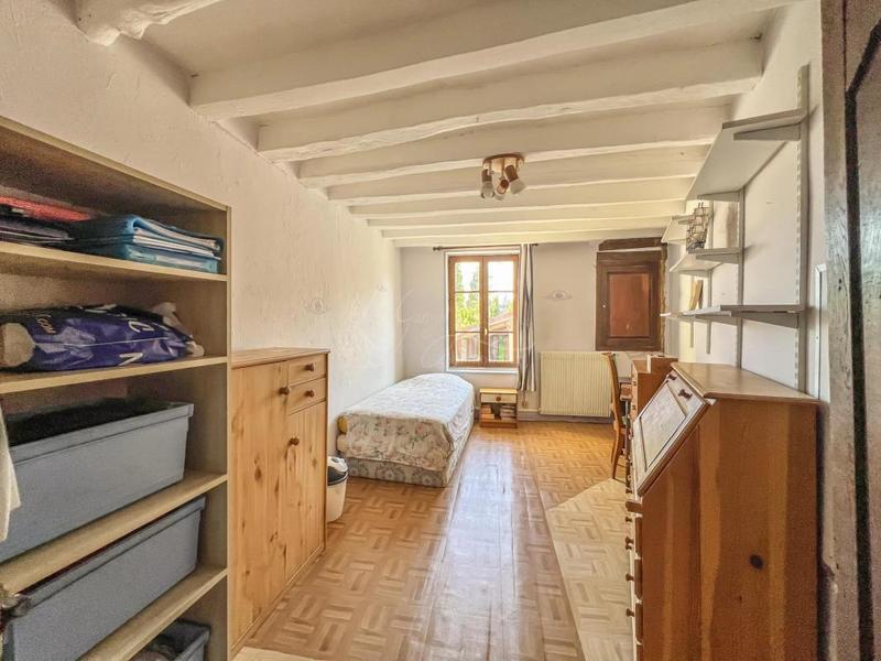 Maison de village - 294 m² - 15 pièces