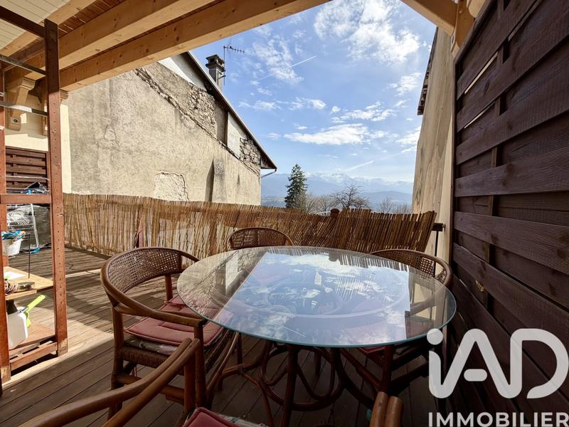 Appartement - 112 m² - 6 pièces