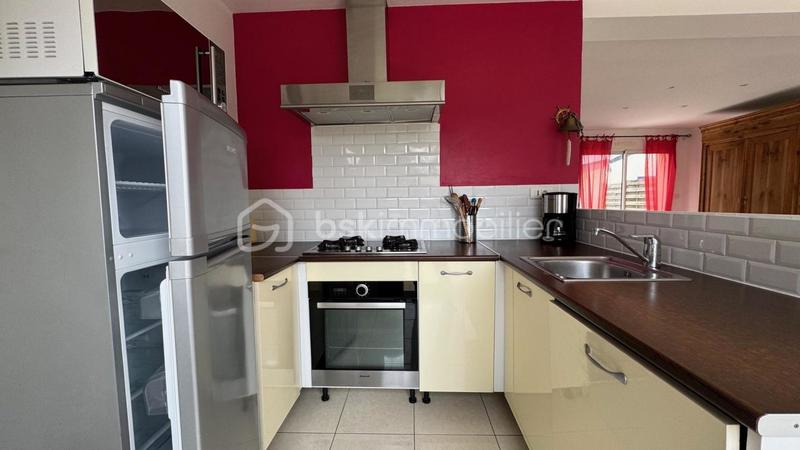 Maison traditionnelle - 76 m² - 5 pièces