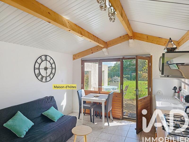 Maison - 161 m² - 6 pièces