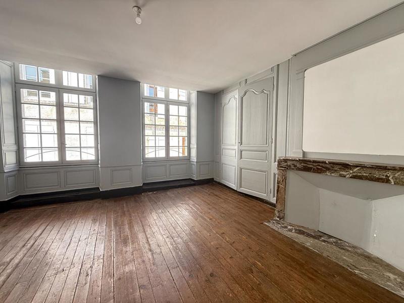 Immeuble - 100 m² - 3 pièces