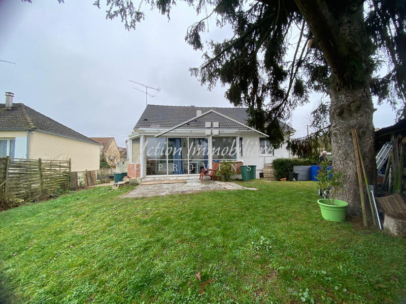 Maison - 92 m² - 5 pièces