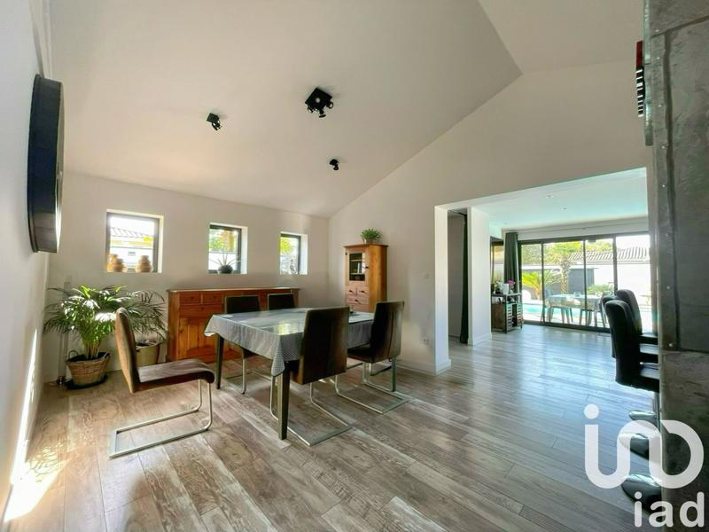 Maison - 190 m² - 6 pièces