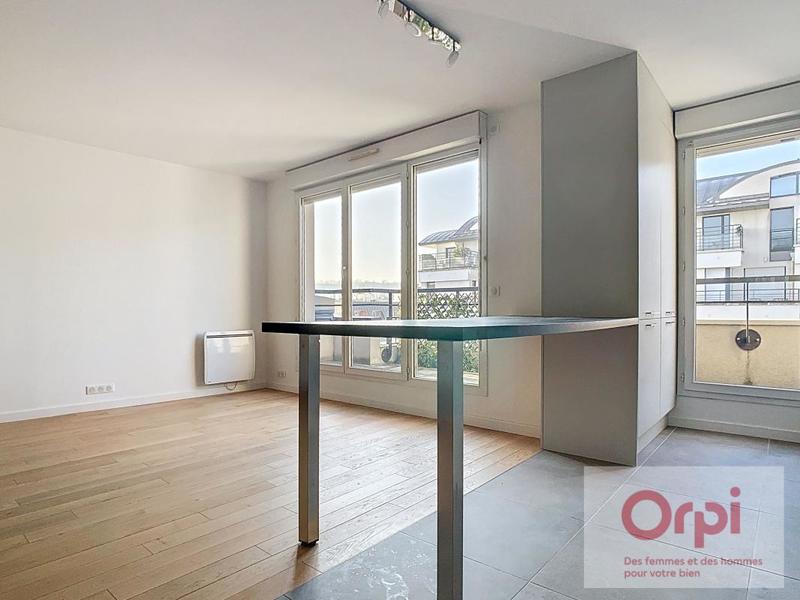 Appartement - 97 m² - 4 pièces