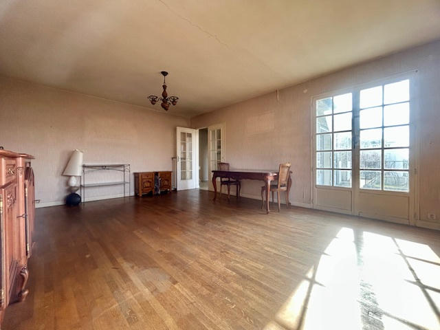 Maison - 92 m² - 4 pièces