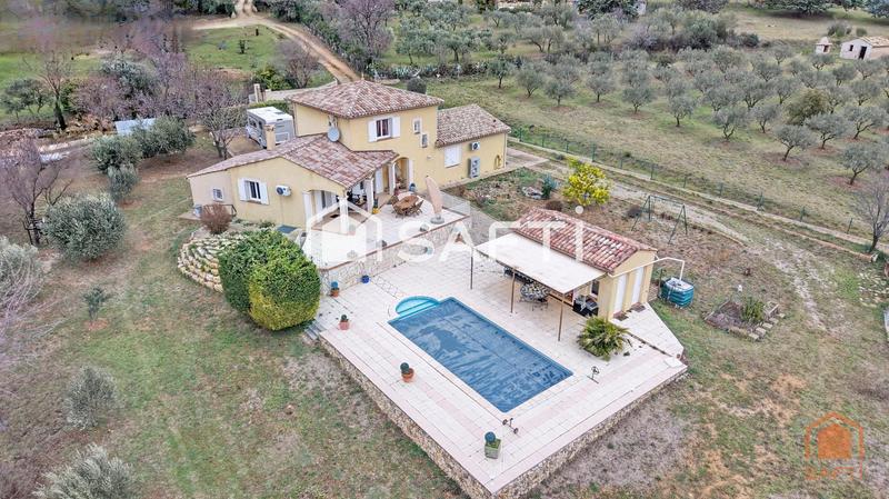 Villa - 140 m² - 4 pièces