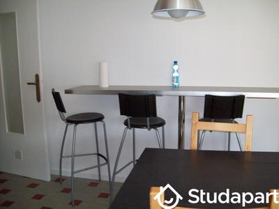 Chambre - 16 m² - 1 pièce