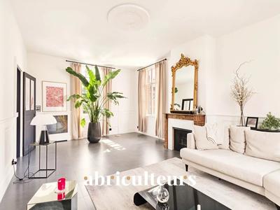 Maison - 152 m² - 7 pièces