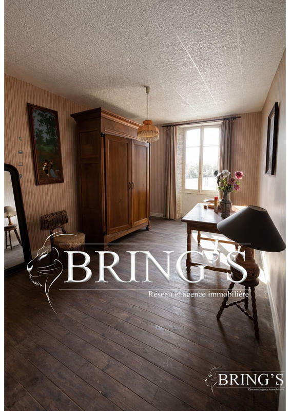 Maison ancienne - 340 m² - 16 pièces