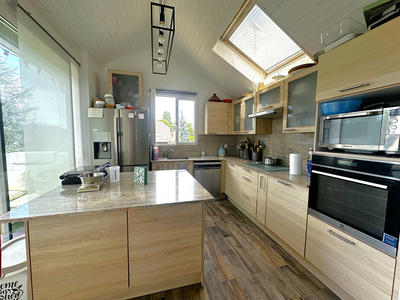 Appartement - 105 m² - 5 pièces