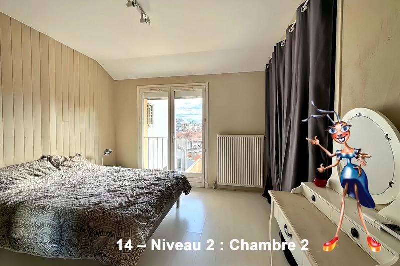 Maison - 158 m² - 7 pièces