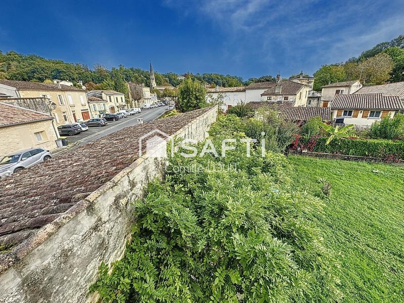 Maison - 200 m² - 8 pièces