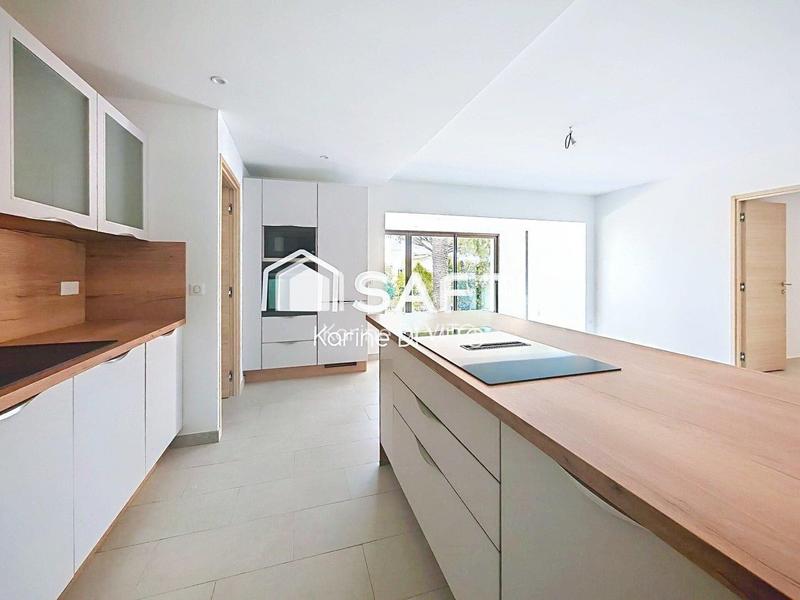 Appartement - 100 m² - 4 pièces