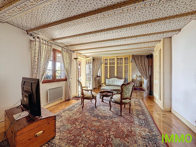 Châlet - 175 m² - 8 pièces