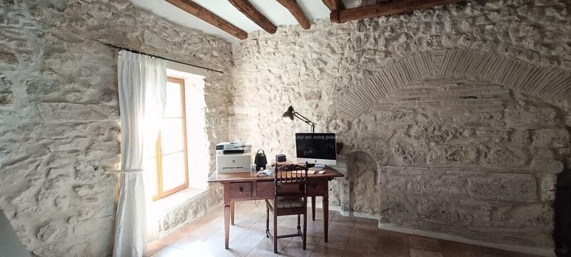 Demeure - 281 m² - 13 pièces