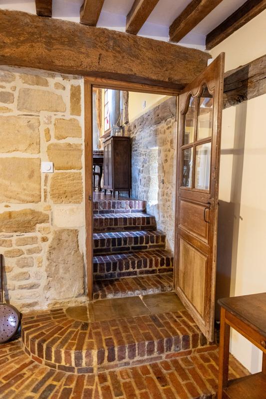 Maison ancienne - 223 m² - 6 pièces