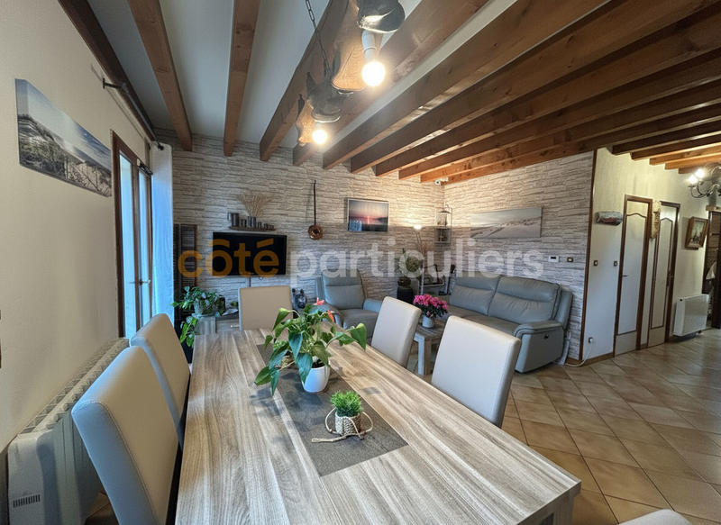 Maison - 93 m² - 5 pièces