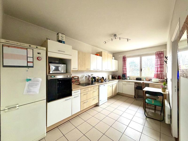 Appartement - 135 m² - 4 pièces