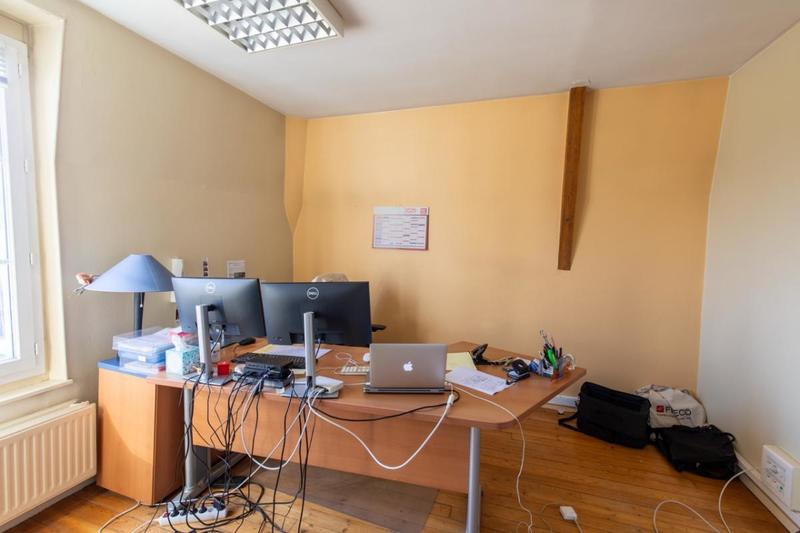 Appartement - 240 m² - 11 pièces