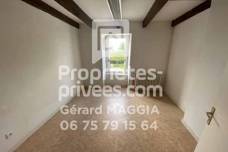 Maison - 220 m² - 11 pièces