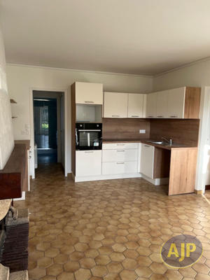 Maison - 145 m² - 5 pièces